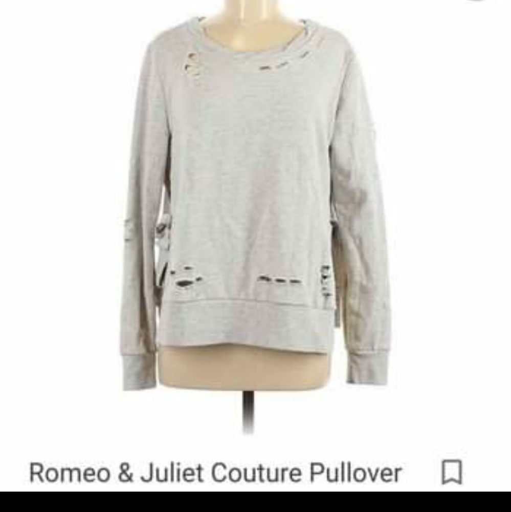 Light gray Romeo and Juliet sweatshirt medium